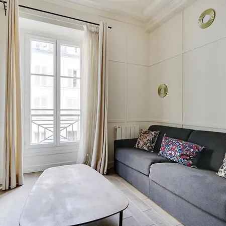 Pick A Flat's In Madeleine - Rue Tronchet * פריז