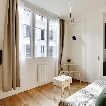 Pick A Flat's In Madeleine - Rue Tronchet * פריז