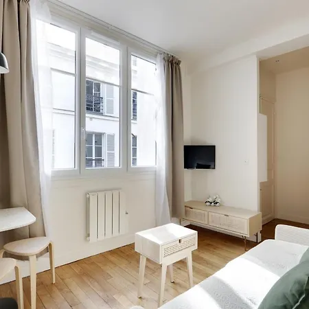 Pick A Flat's In Madeleine - Rue Tronchet * פריז