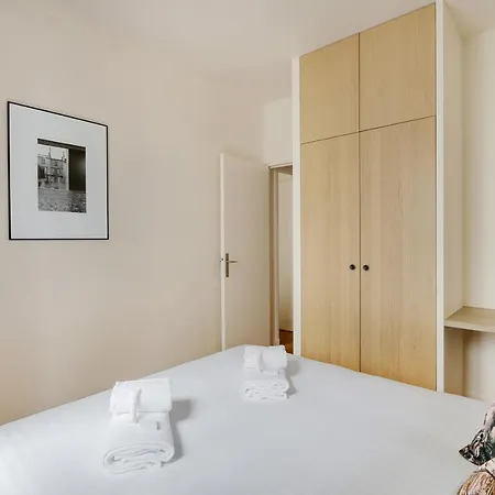 Pick A Flat's In Madeleine - Rue Tronchet Apartment *