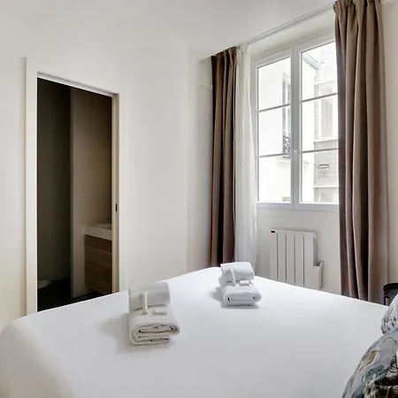 Pick A Flat's In Madeleine - Rue Tronchet *