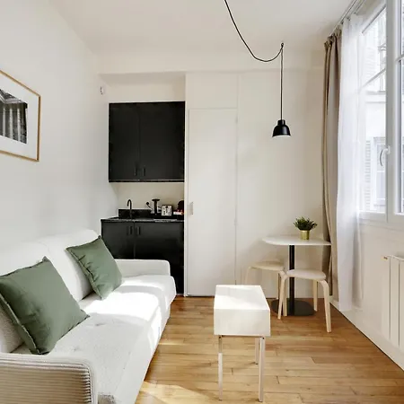 Pick A Flat's In Madeleine - Rue Tronchet * Paris